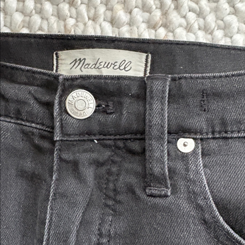 Madewell classic straight Jean in lunar wash size T29 - Picture 6 of 16